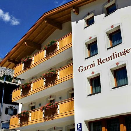 Garni Reutlingen Hotel โคลฟอสโก ภายนอก รูปภาพ